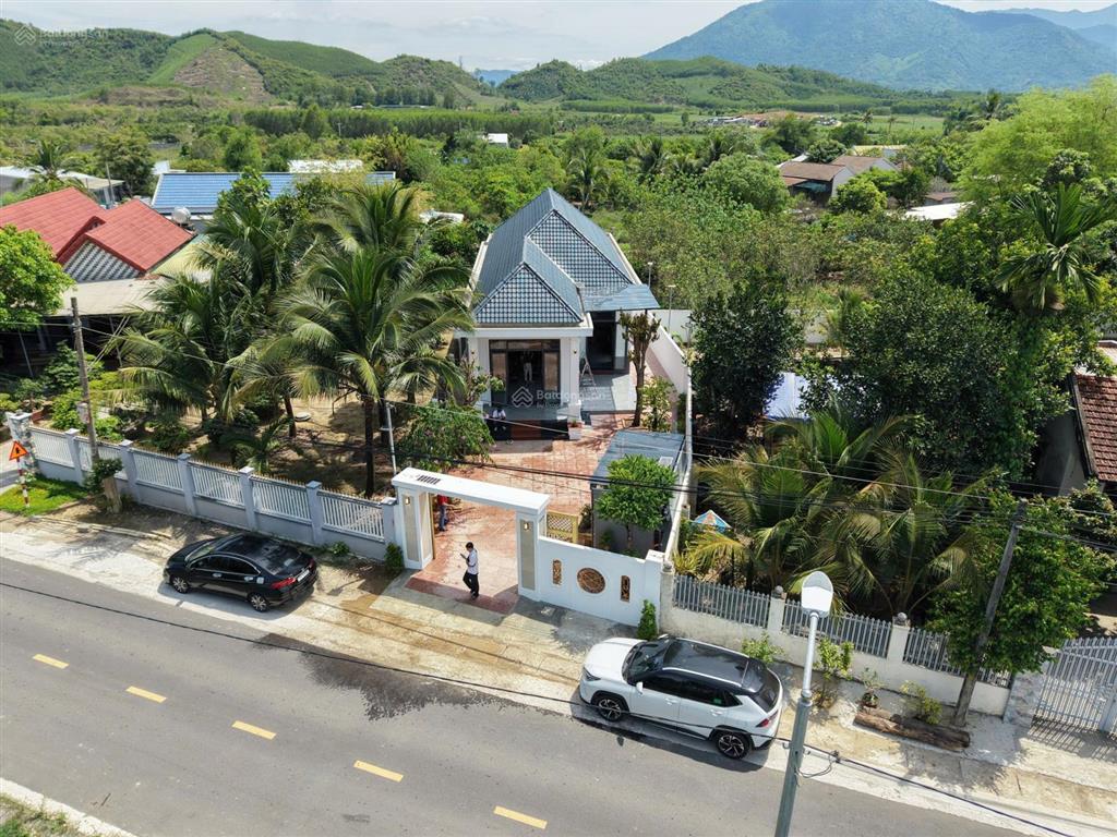 Giá 2tỷ860 siêu phẩm biệt thự vườn mái nhật diên lâm  khánh hoà diện tích 433m2 ngang 10m