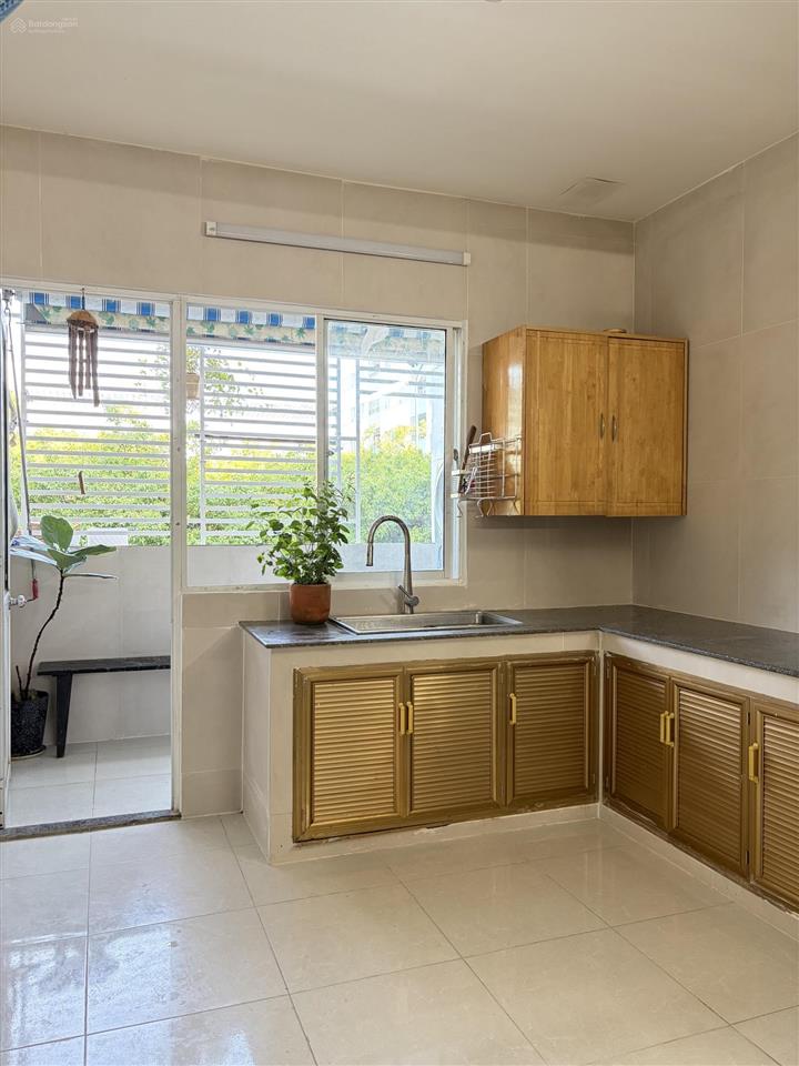 Giá 12 triệu/tháng cho thuê chung cư vĩnh điềm trung nha trang