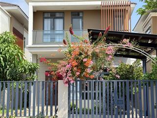 Biệt thự sân vườn chỉ 2tỷ7 công chứng nhận nhà ngay.