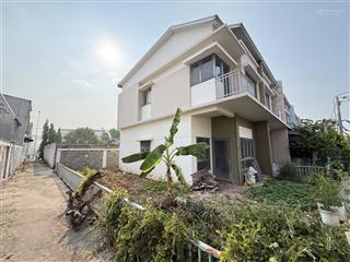 Căn góc oasis city chỉ 2tỷ bao sổ