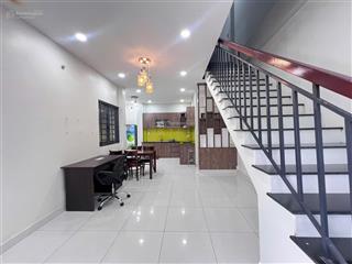 Căn góc giữa đang cho thuê cần bán giá tốt