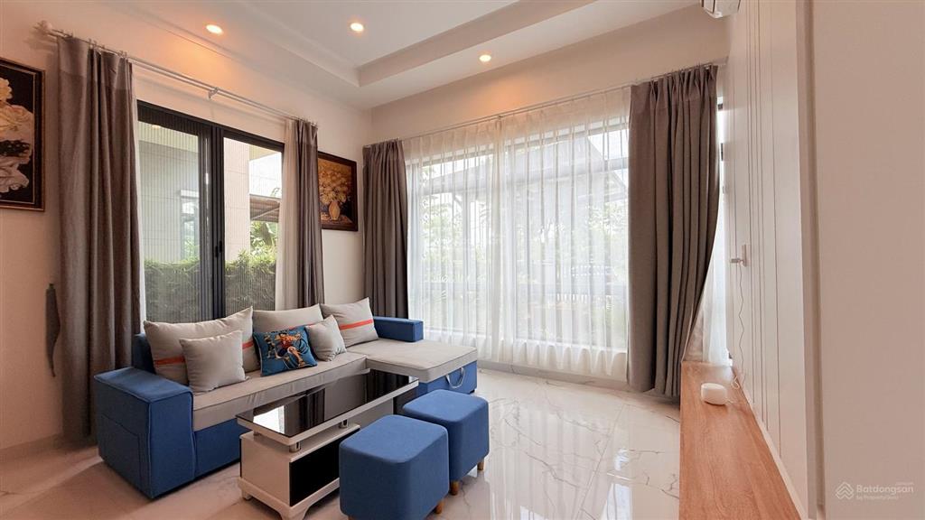 Biệt thự vsip 2 cho thuê full nội thất