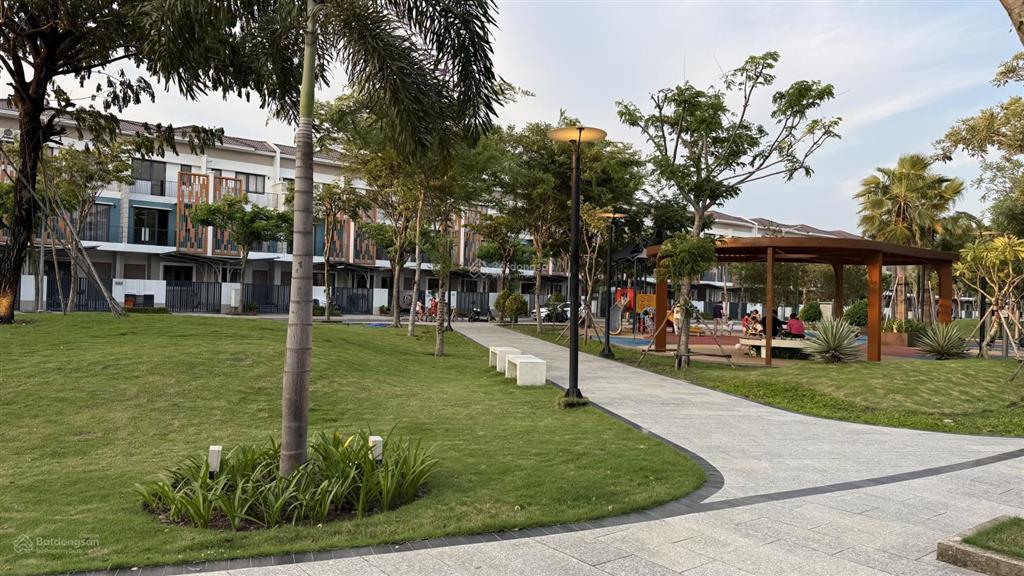 Liên kế 3 tầng chủ bán nhanh trong tháng