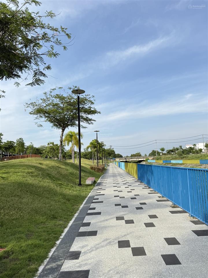 Bán biệt thự tại sun casa central, 6,6 tỷ, 250 m2, giá tốt