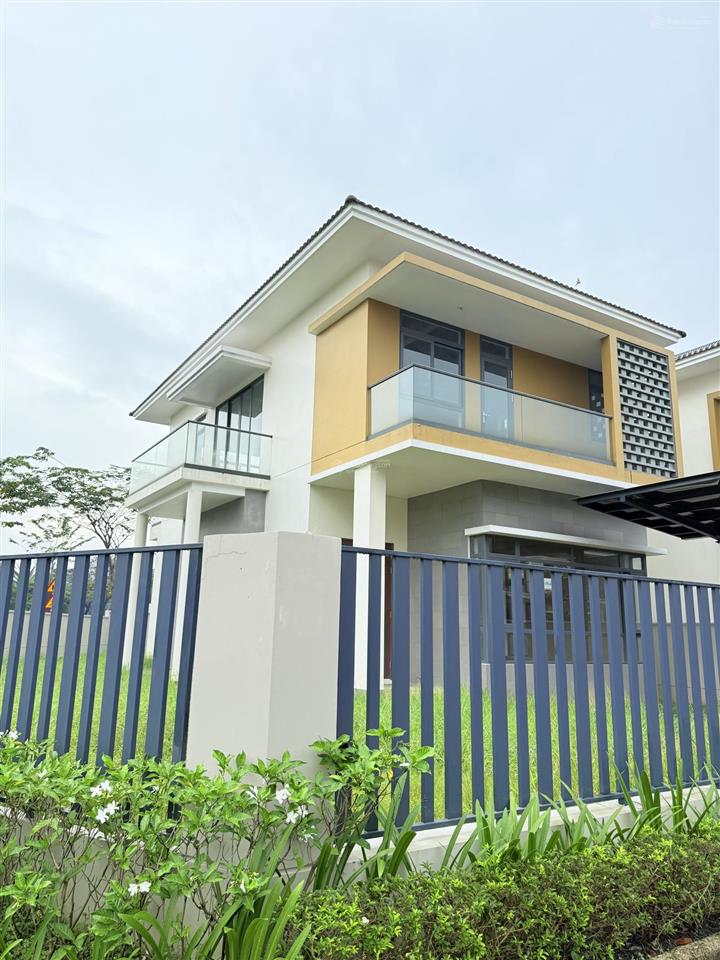 Biệt thự song lập giá tốt vị trí đẹp