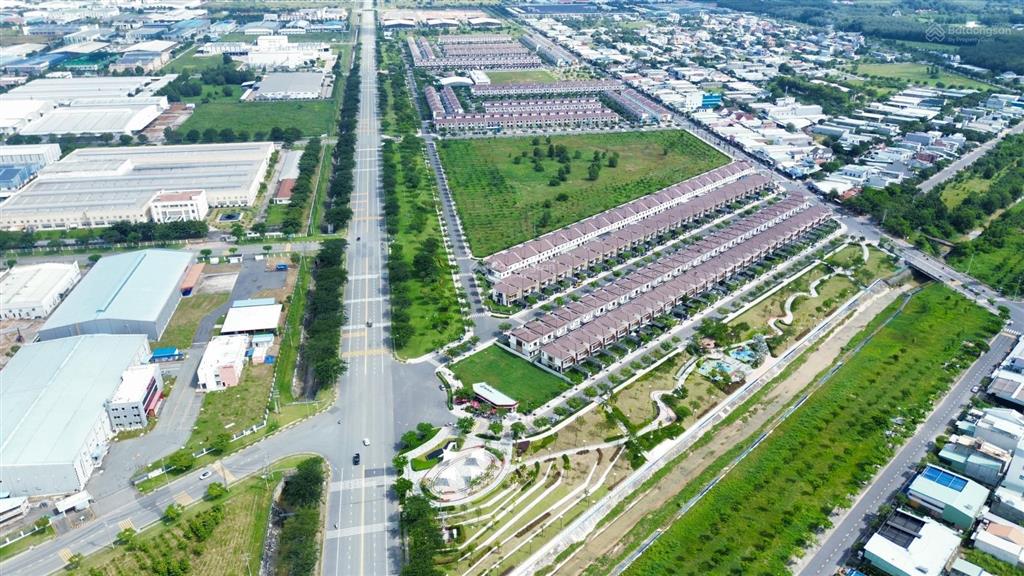 Biệt thự 250m2 giá 6tỷ6 full thuế phí