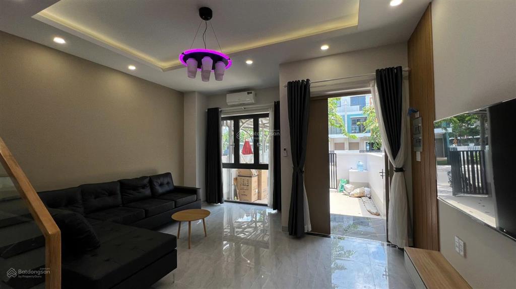 Chủ giảm thêm 250tr sẵn hợp đồng thuê 2 năm