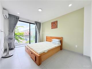 Liên kế 3 tầng hướng chính đông chủ để lại toàn bộ nội thất