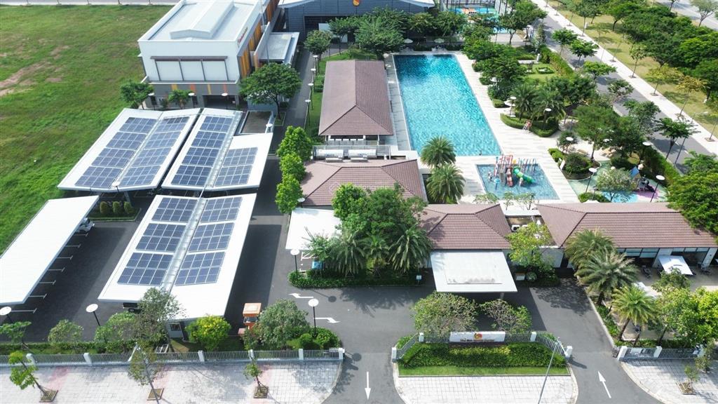 Liên kế 3 tầng hướng chính đông chủ để lại toàn bộ nội thất