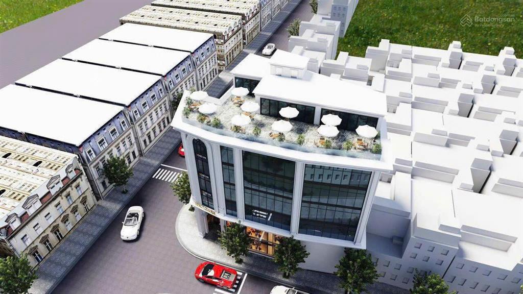Bán gấp mảnh đất 180m2 mặt tiền 22m mặt đường phạm văn đồng lô góc 3 thoáng
