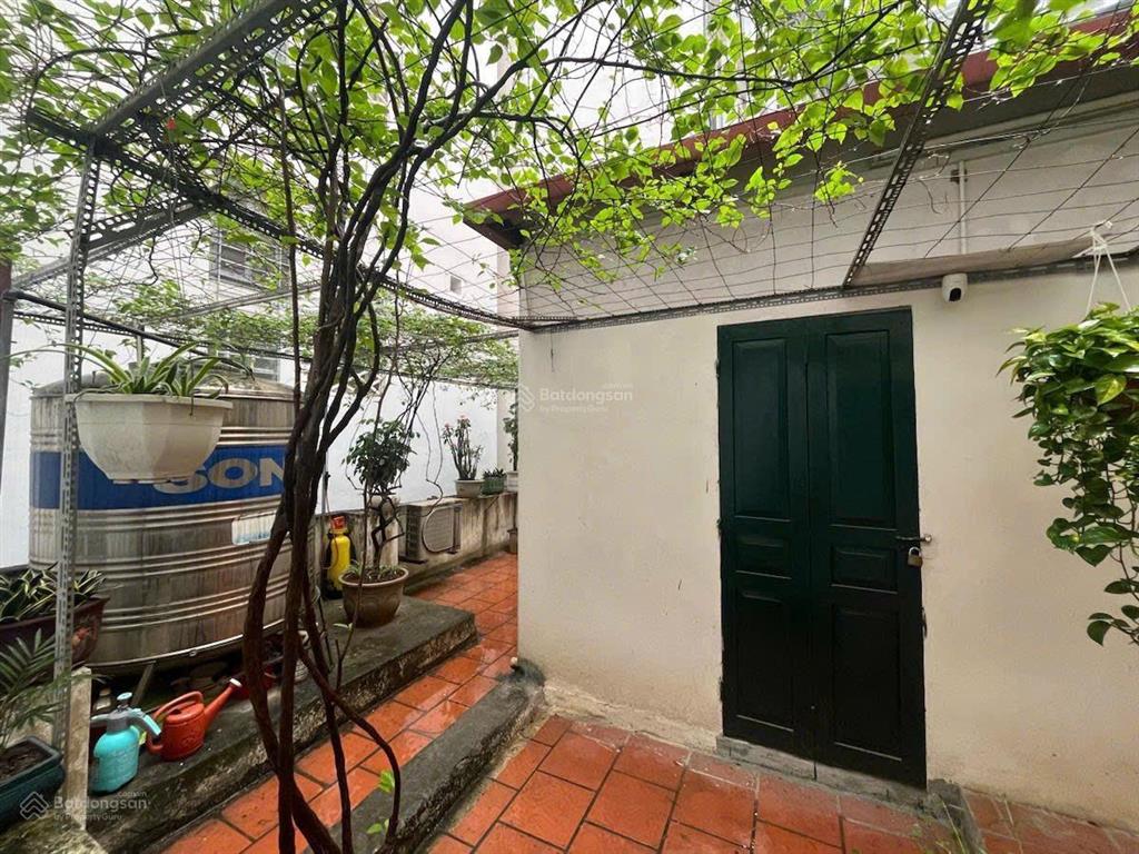 Bán nhà mặt phố linh lang  ba đình | 40m² mt 4m 33 tỷ