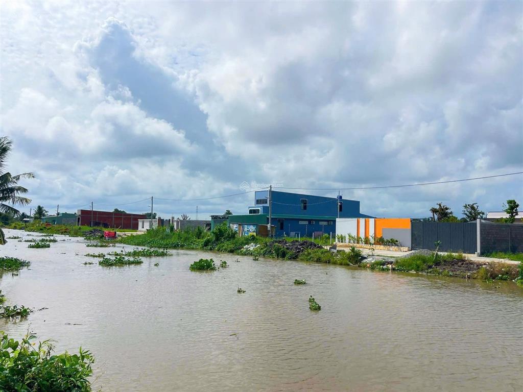 Cần bán cặp nền 150m2 full thổ cư xã thanh lộc  châu thành  kiên giang trả trước 220 triệu