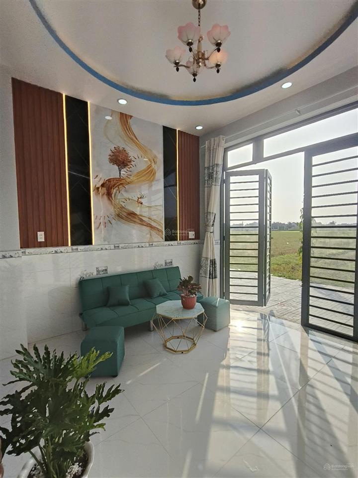 Nhà chính chủ mới xây cần bán diên tích 40m2, giá 850tr, shr sang tên ngay