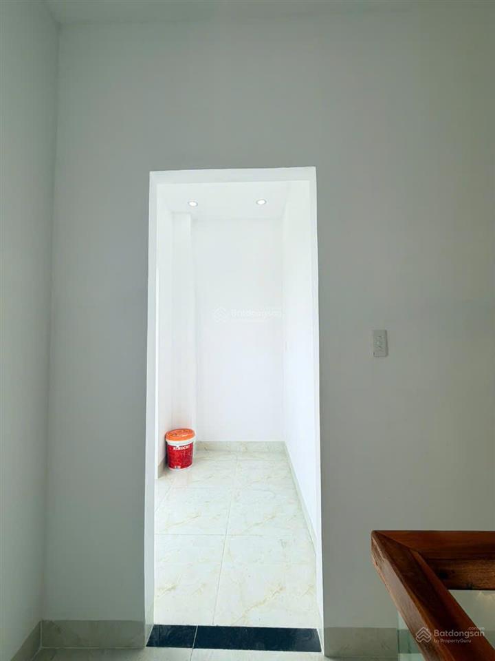Nhà chính chủ bán gấp 80m2, giá 1tỷ380, sổ hồng công chứng, full thổ cư