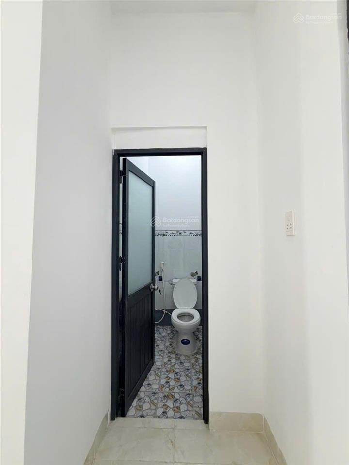 Nhà chính chủ bán gấp 80m2, giá 1tỷ380, sổ hồng công chứng, full thổ cư