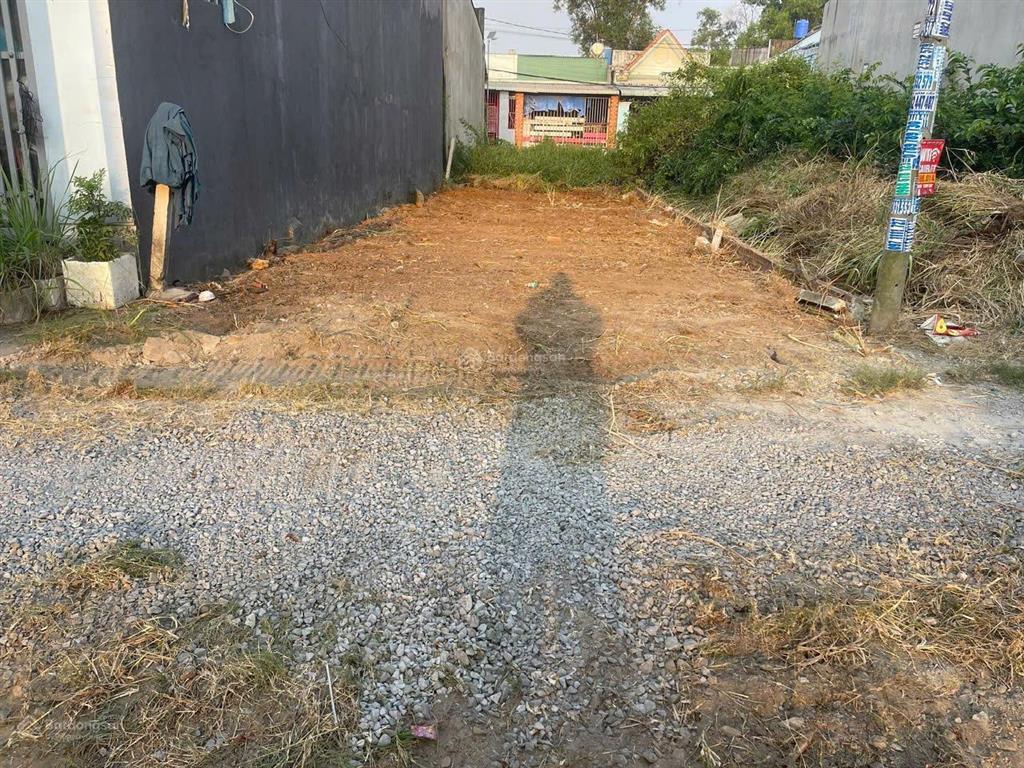 Ngơp, đất đep chính chủ bán gấp 75m2, sổ riêng, ngay chợ, giá 1ty360tr