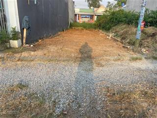 Ngơp, đất đep chính chủ bán gấp 75m2, sổ riêng, ngay chợ, giá 1ty360tr