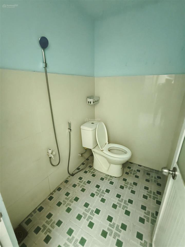 Chính chủ ngợp cần bán gấp nhà cấp 5, 5x15, giá 1ty370, sổ riêng ngay trung tâm