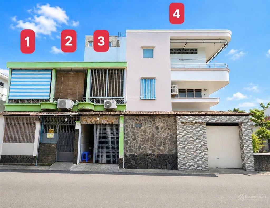 Chính chủ bán nhà góc 2 mặt tiền ngay đường hoàng hoa thám, gò vấp, dt 138,8m2, gia 9tỷ8, shr