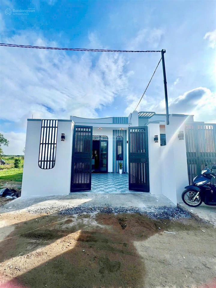Nhà sổ riêng chính chủ cần tiền bán gấp ngay cho khách thiện chí, diện tích 130m2, giá 1tỷ 670, shr
