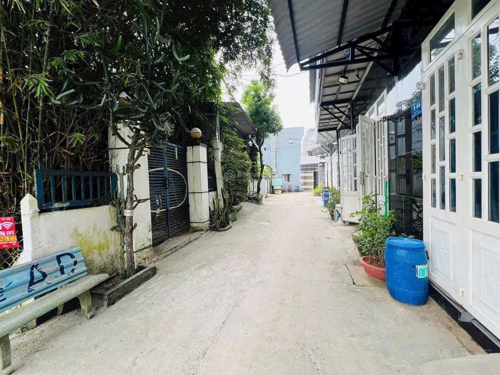 Định cư mỹ bán gấp lô đất 149m2, giá 1ty250, ngay trung tâm, đường gò hưu, mỹ hạnh nam,long an, shr