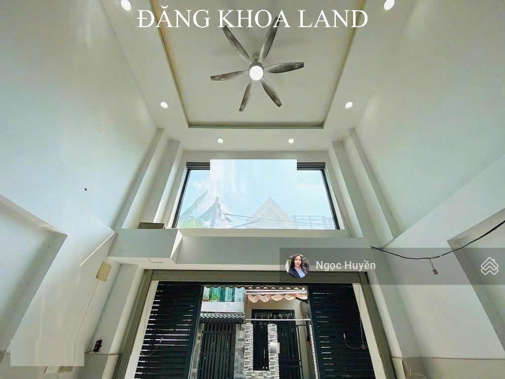 Duy nhất 1 căn  nhà 3 tầng gần vincom hxh  giá 6,5 tỷ