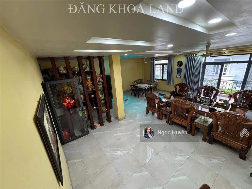 Bán nhà 3 tầng  gần phạm văn đồng  hxh  dt  100m2 giá 8.x tỷ