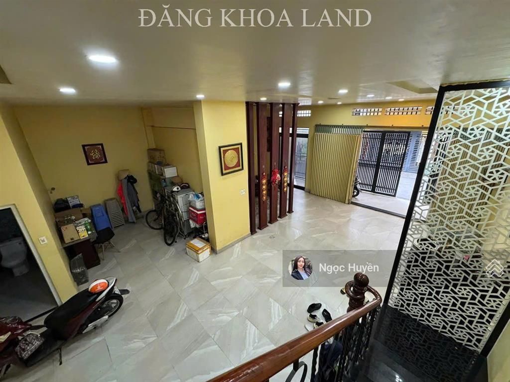 Bán nhà 3 tầng  gần phạm văn đồng  hxh  dt  100m2 giá 8.x tỷ