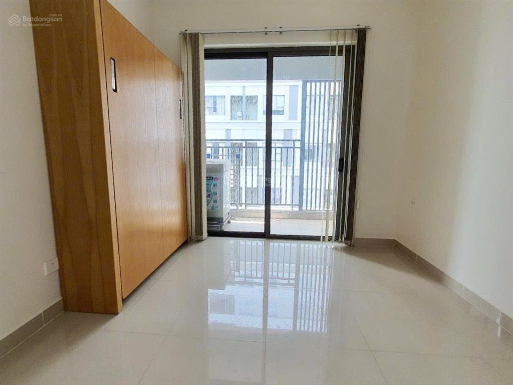1pn 1wc nhà trống, phù hợp làm vp 60m2 sunrise city view