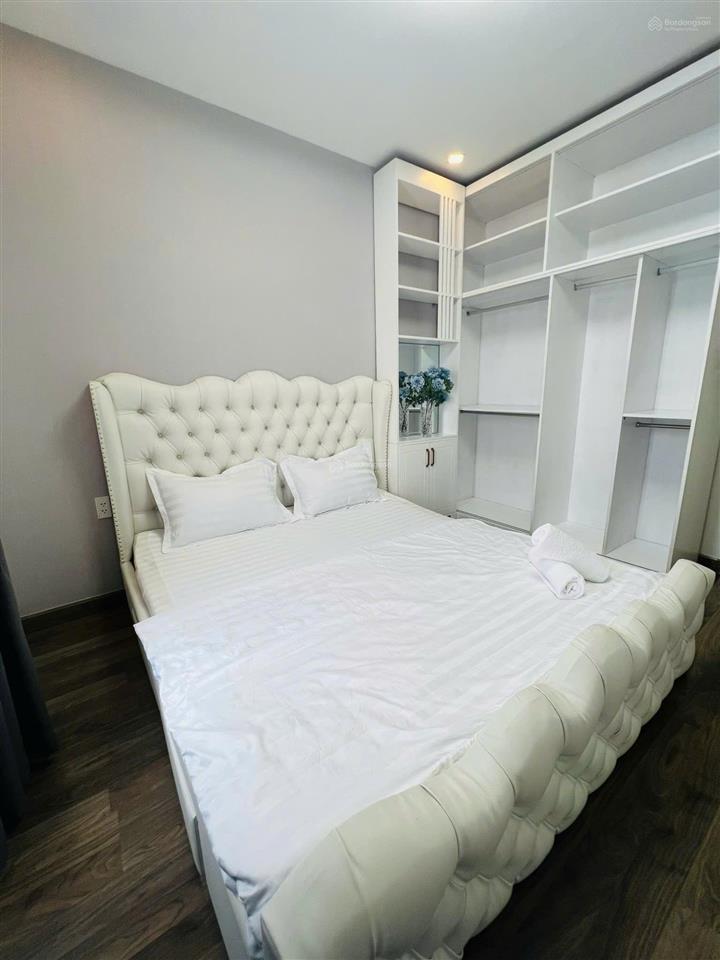 Studio 11tr/th 1pn 1wc sunrise city view,  0935 006 ***