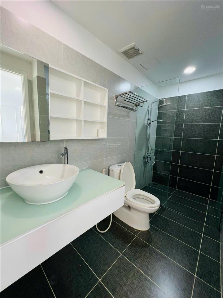Studio 11tr/th 1pn 1wc sunrise city view,  0935 006 ***