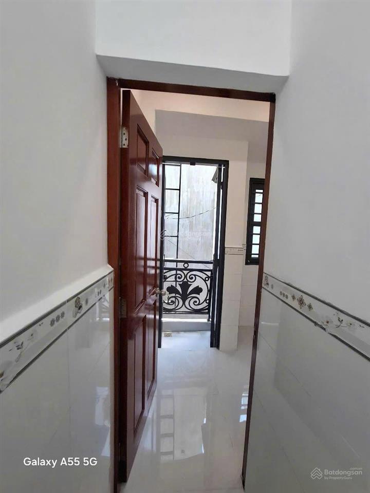 Bán nhà 1 trệt 1 lầu tại bình tân  giá 1,95 tỷ  2pn