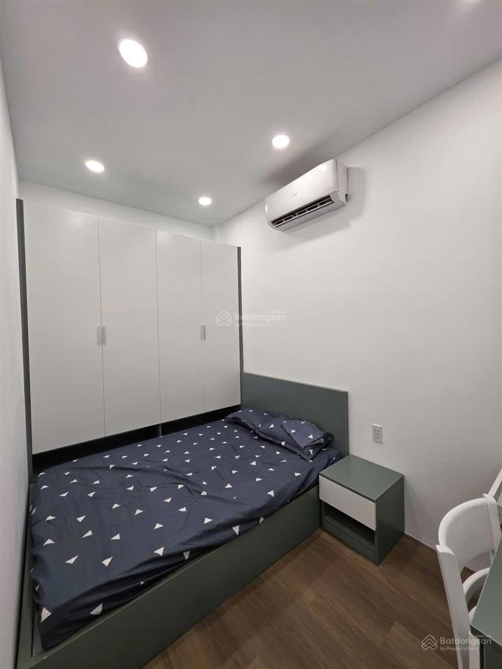 Chung cư lạc long quân q11 (cũ)  2,35 tỷ  2pn, 2wc  full nội thất
