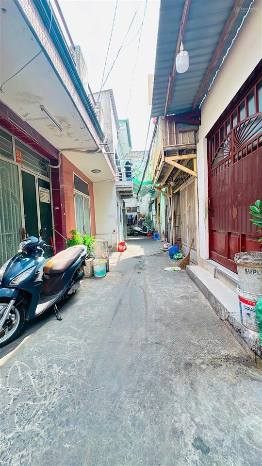 Bán nhà q8  1 trệt 1 lầu  giá 2,28 tỷ