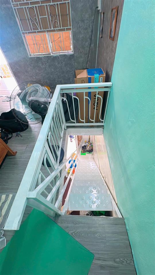 Bán nhà q8  1 trệt 1 lầu  giá 2,28 tỷ
