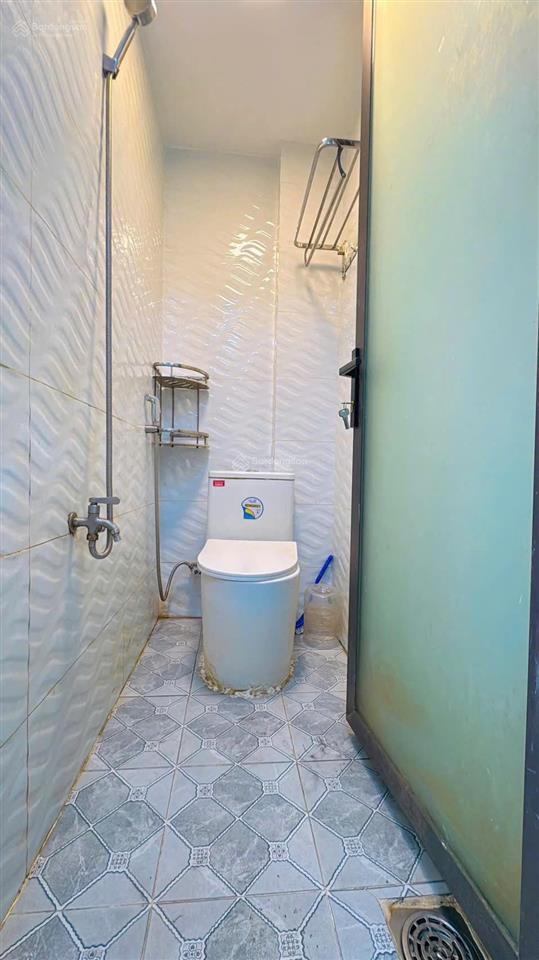 Nhà quận 6 hẻm xe hơi 2,68 tỷ  cách mặt tiền 20m
