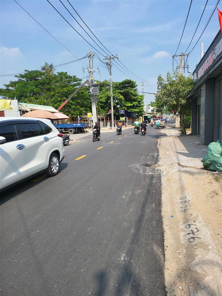 Chính chủ bán 1000m2 đất mt số 175a vườn lài giá chỉ 80tr/m2