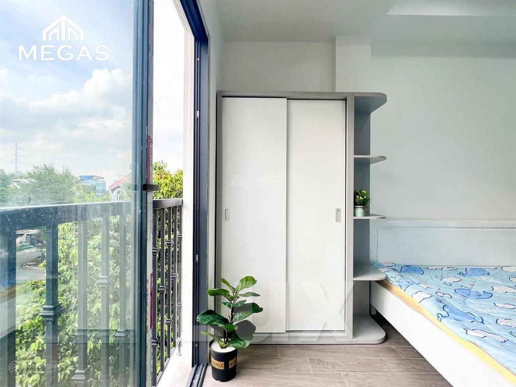 Cho thuê căn hộ studio cửa sổ thoáng, ngay unbd q2 gần new city