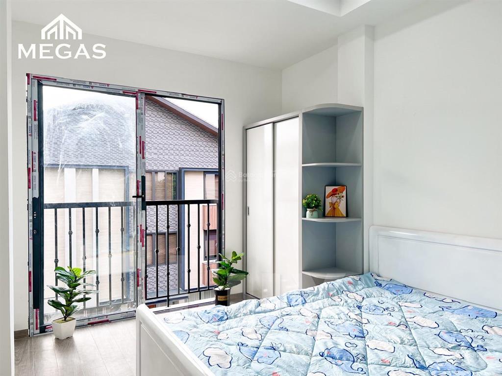 Cho thuê căn hộ studio cửa sổ thoáng, ngay unbd q2 gần new city