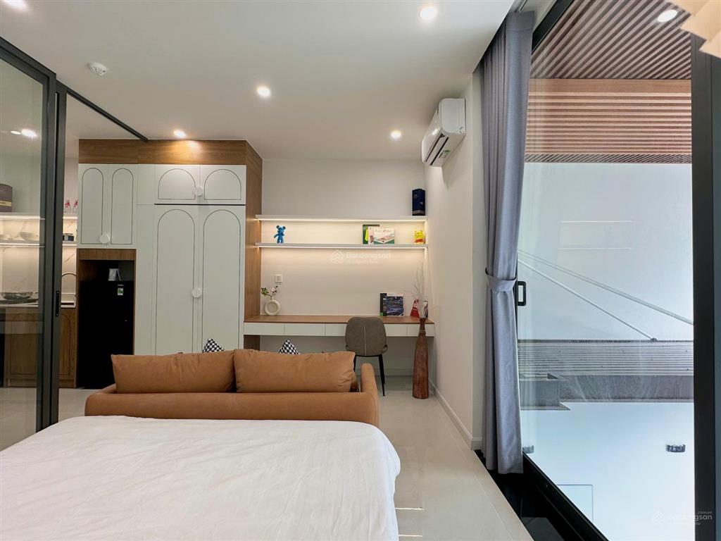 Căn hộ 1 phòng ngủ 50m2 nội thất xịn xò ngay đảo kim cương gần sala, ba son