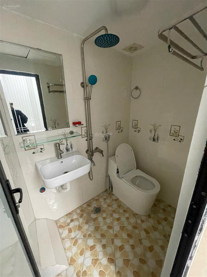 Bán nhà riêng ở la phù, 4,9 tỷ, 32m2, 3pn, 3wc, hàng hiếm tại giá tốt