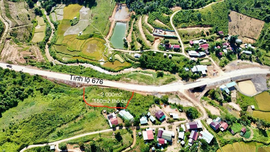 Bán đất măng cành cách măng đen 5km hơn 2.500m², có sẵn 150m² thổ cư  gọi ngay xem đất!