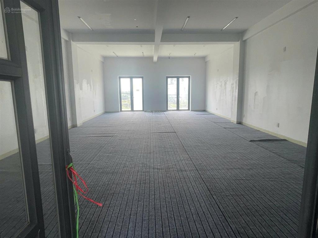 Cho thuê văn phòng mặt tiền 100m thuận an, bình dương