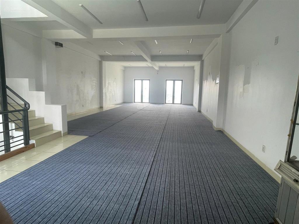 Cho thuê văn phòng mặt tiền 100m thuận an, bình dương