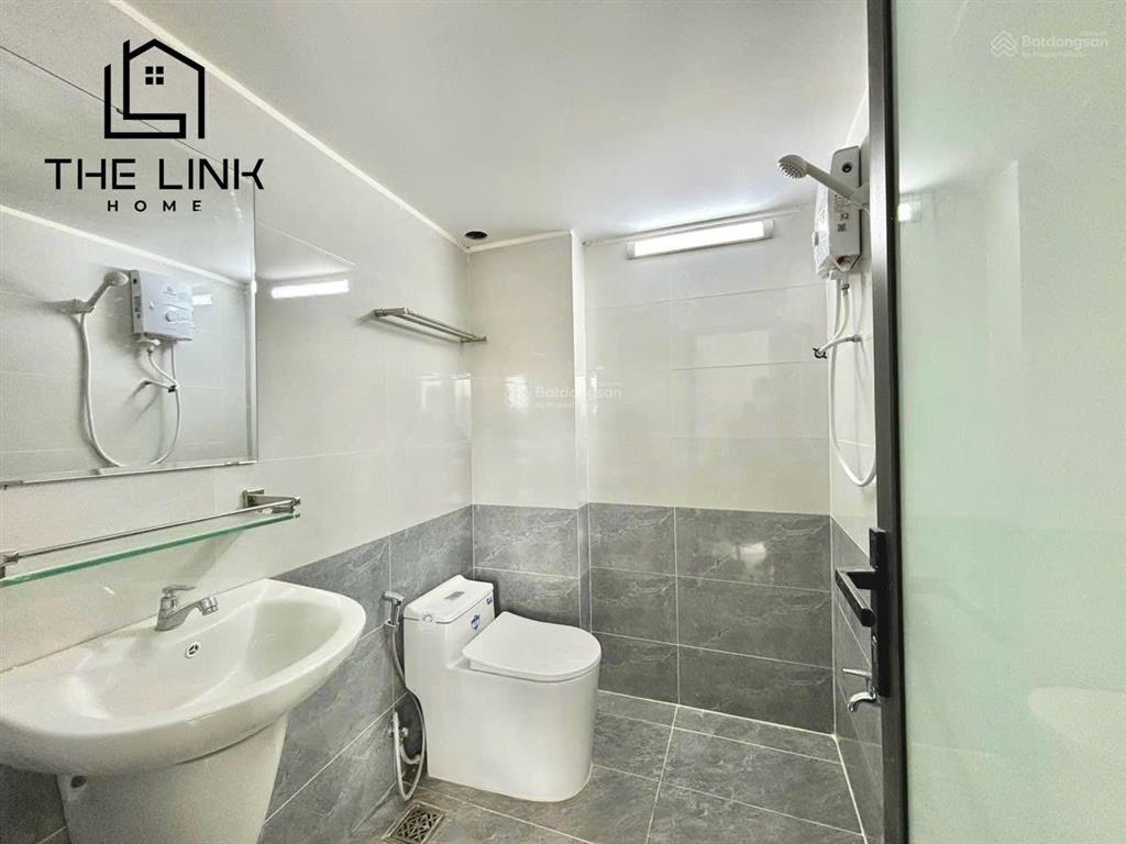 Cho thuê căn hộ dịch vụ full nội thất ngay hutech