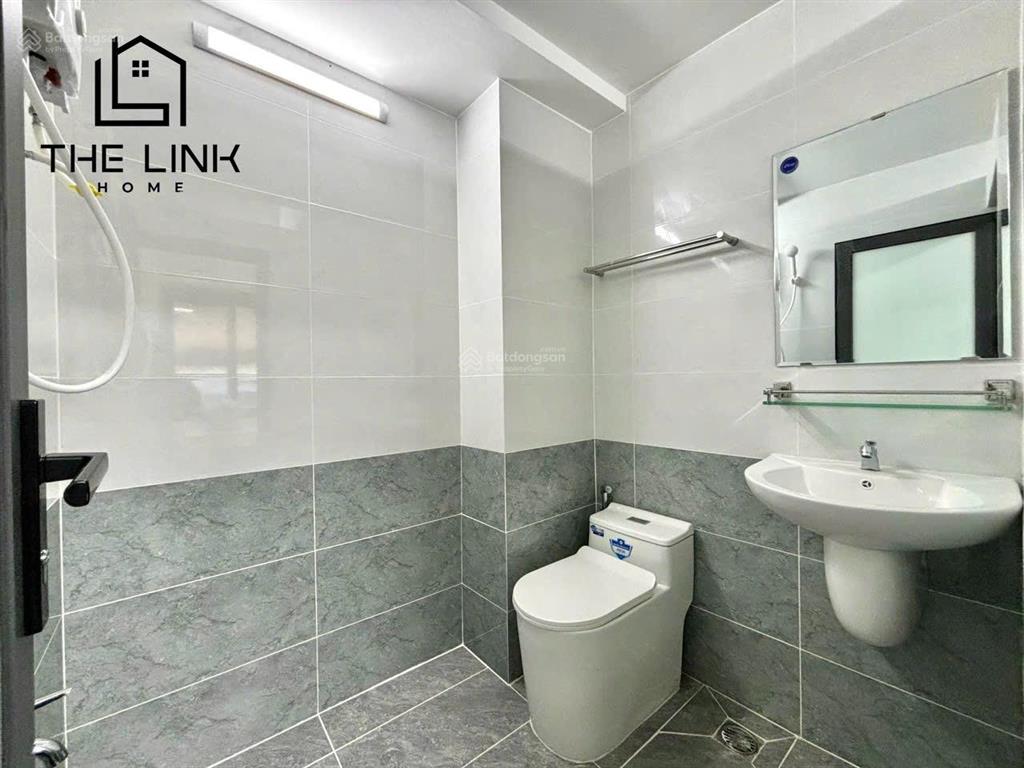 Cho thuê căn hộ dịch vụ full nội thất ngay hutech