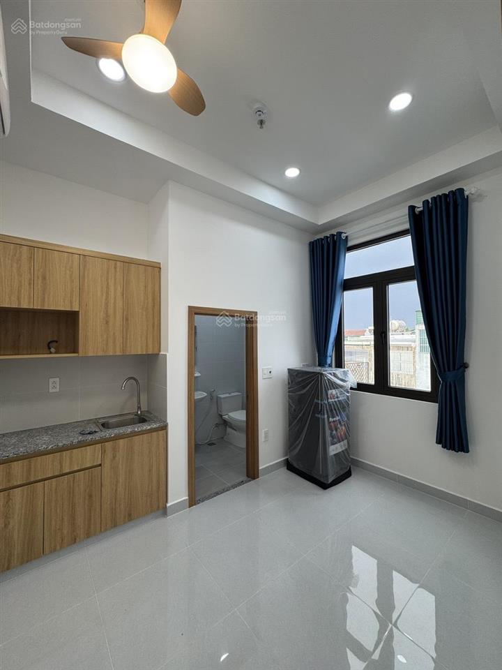 Mặt tiền 36 bùi thế mỹ [5,8 x 26,3] 6 tầng  thang máy