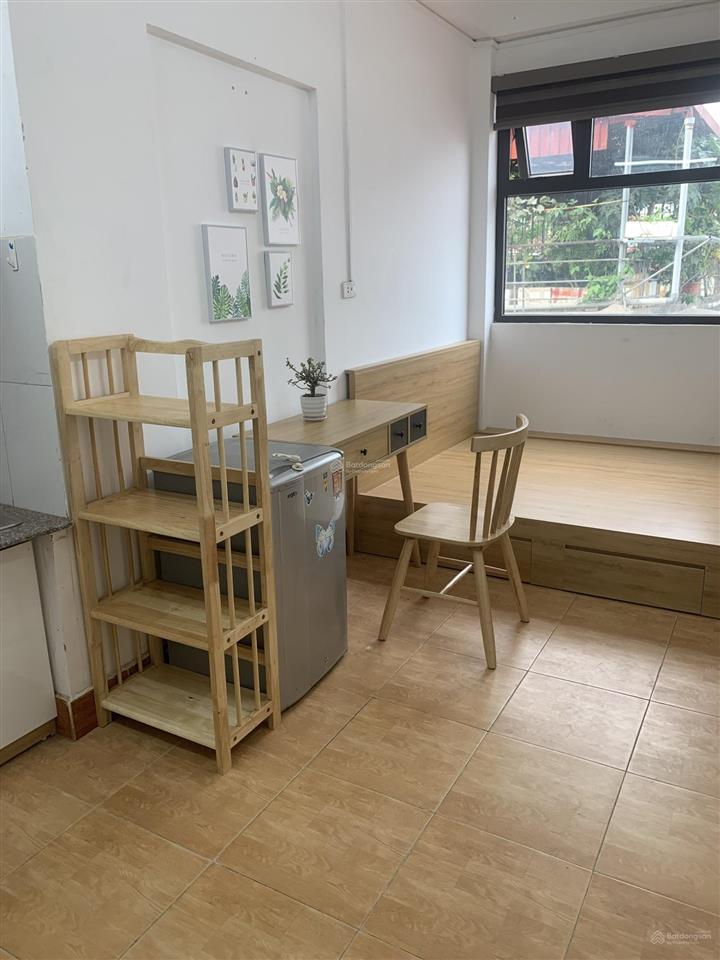 Phòng đầy đủ tiện nghi cho thuê  gần hồ tây