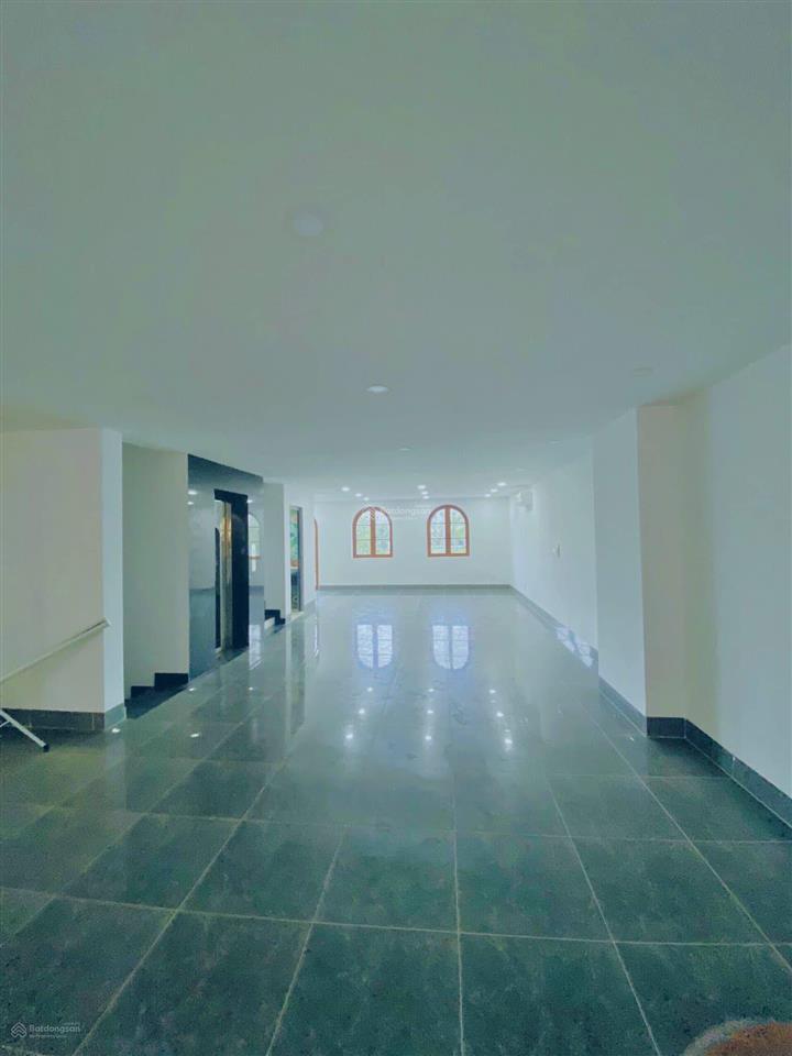 Cho thuê gấp shophouse 5 tầng diện tích sàn 535,3m2 tại khu sun grand city an thới, phú quốc