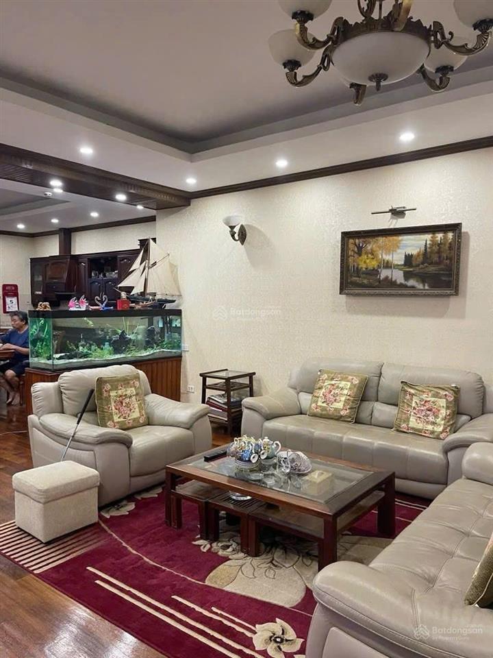 Căn hộ 3 ngủ số 57 láng hạ full nội thất cổ điển cao cấp